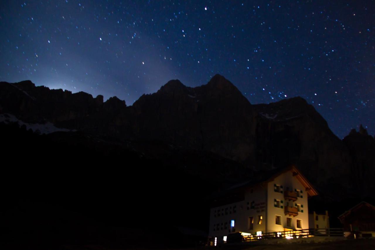 Rifugio Stella Alpina Spiz Piaz Per Escursionisti Hotel Pozza di Fassa Exterior photo