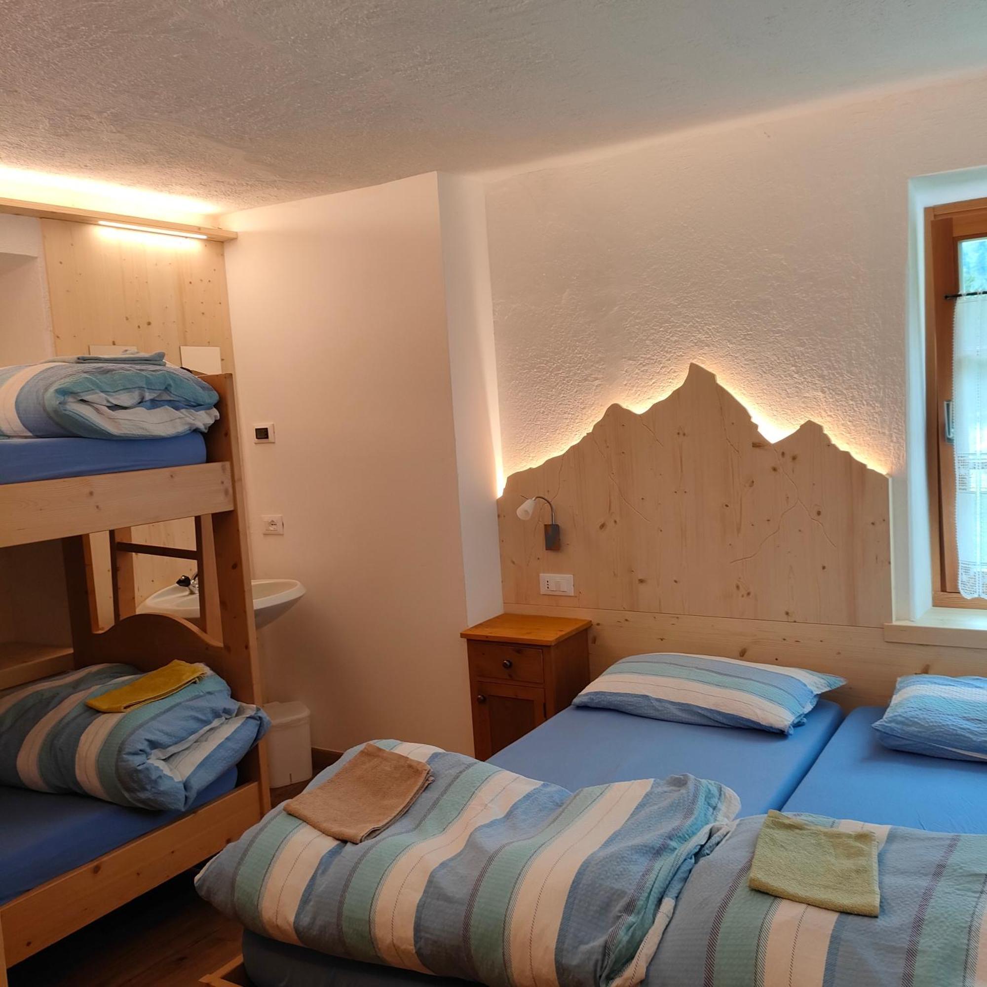 Rifugio Stella Alpina Spiz Piaz Per Escursionisti Hotel Pozza di Fassa Exterior photo